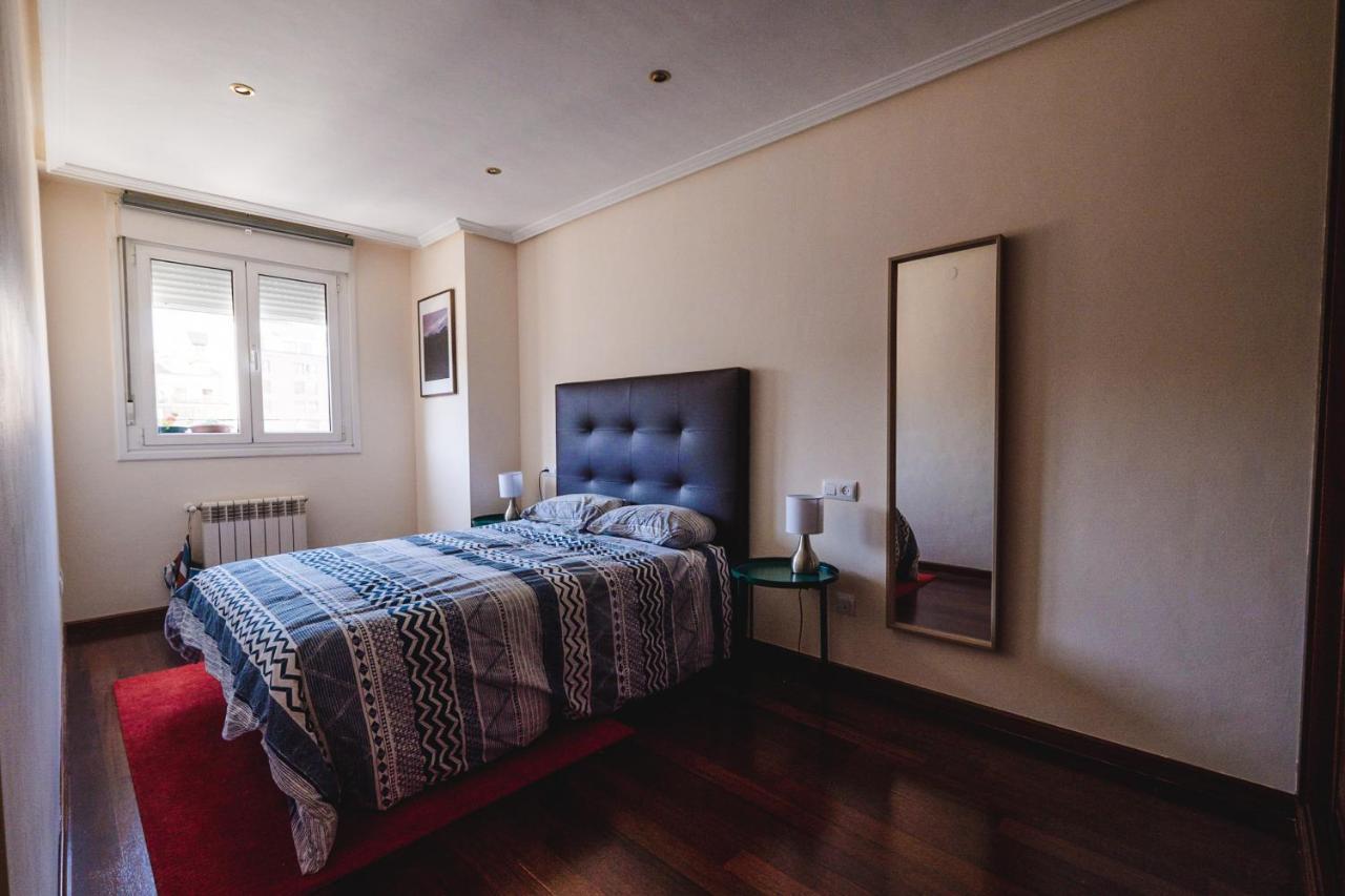 El Rosal De Oviedo Villa ภายนอก รูปภาพ